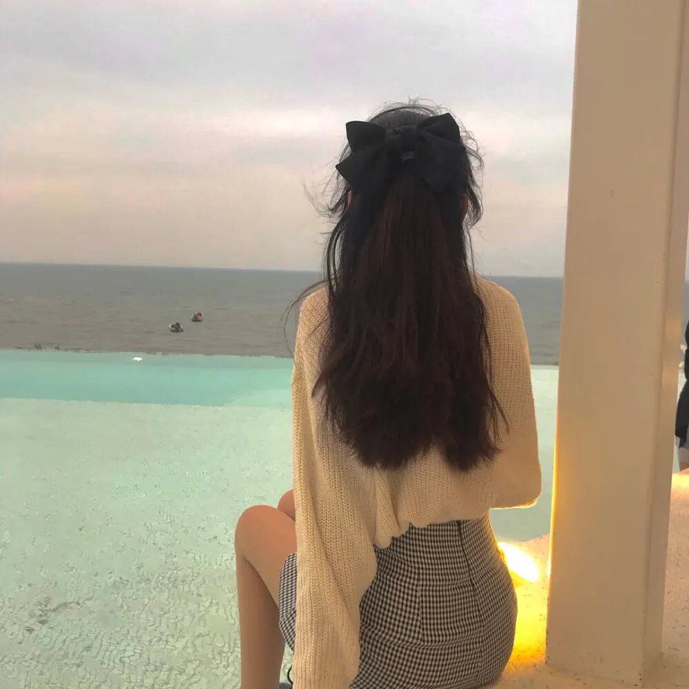金光松美的四块石板海报