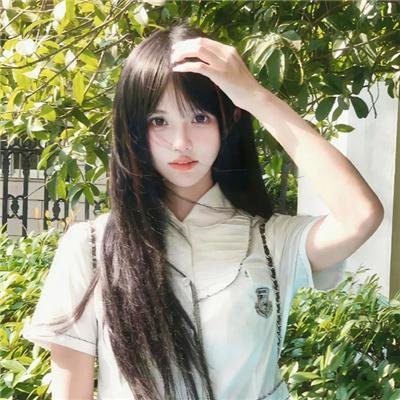 耳语海报