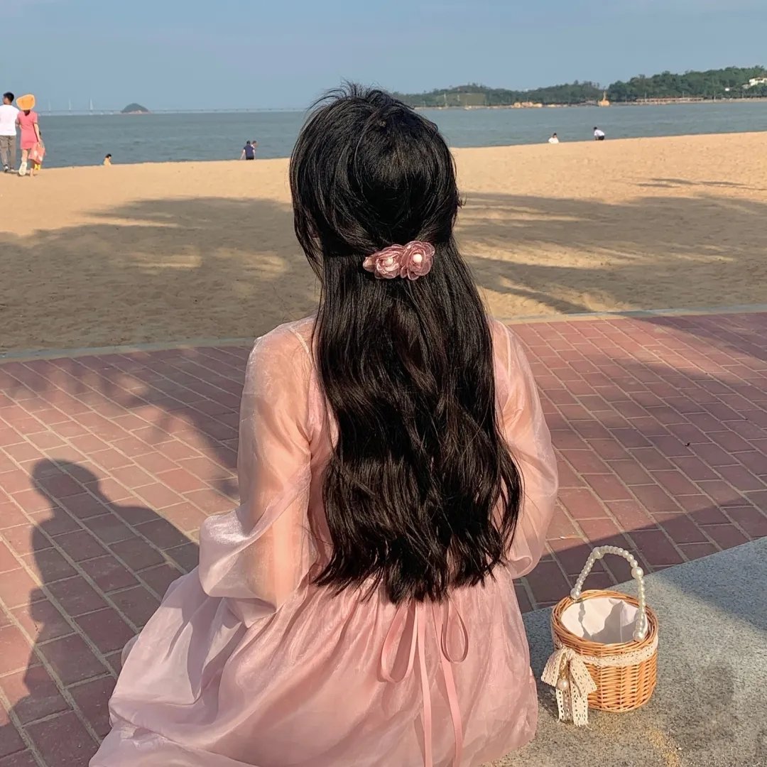 某一天海报